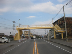 愛知県西尾市　横断歩道橋塗装